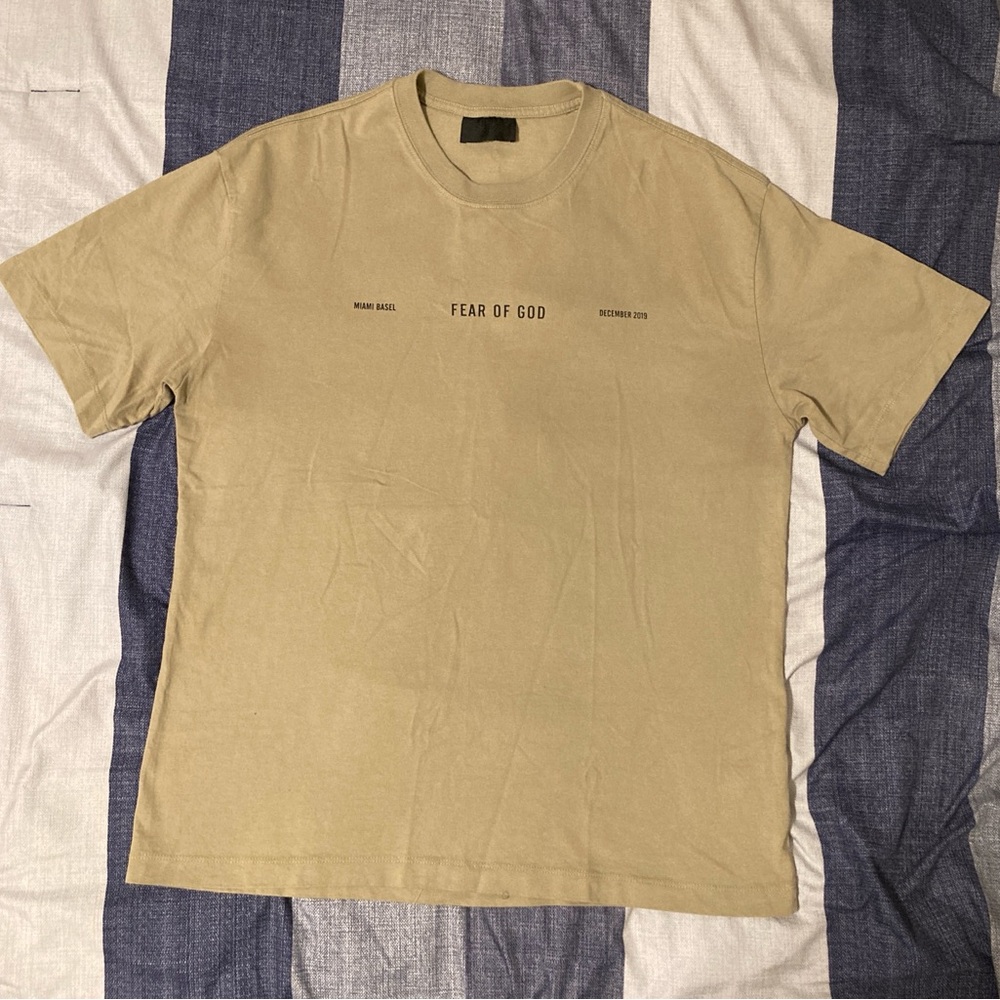 Fear of God Seventh Collection Mens T Shirt Sz L Eiffel Tower Paris Sand
